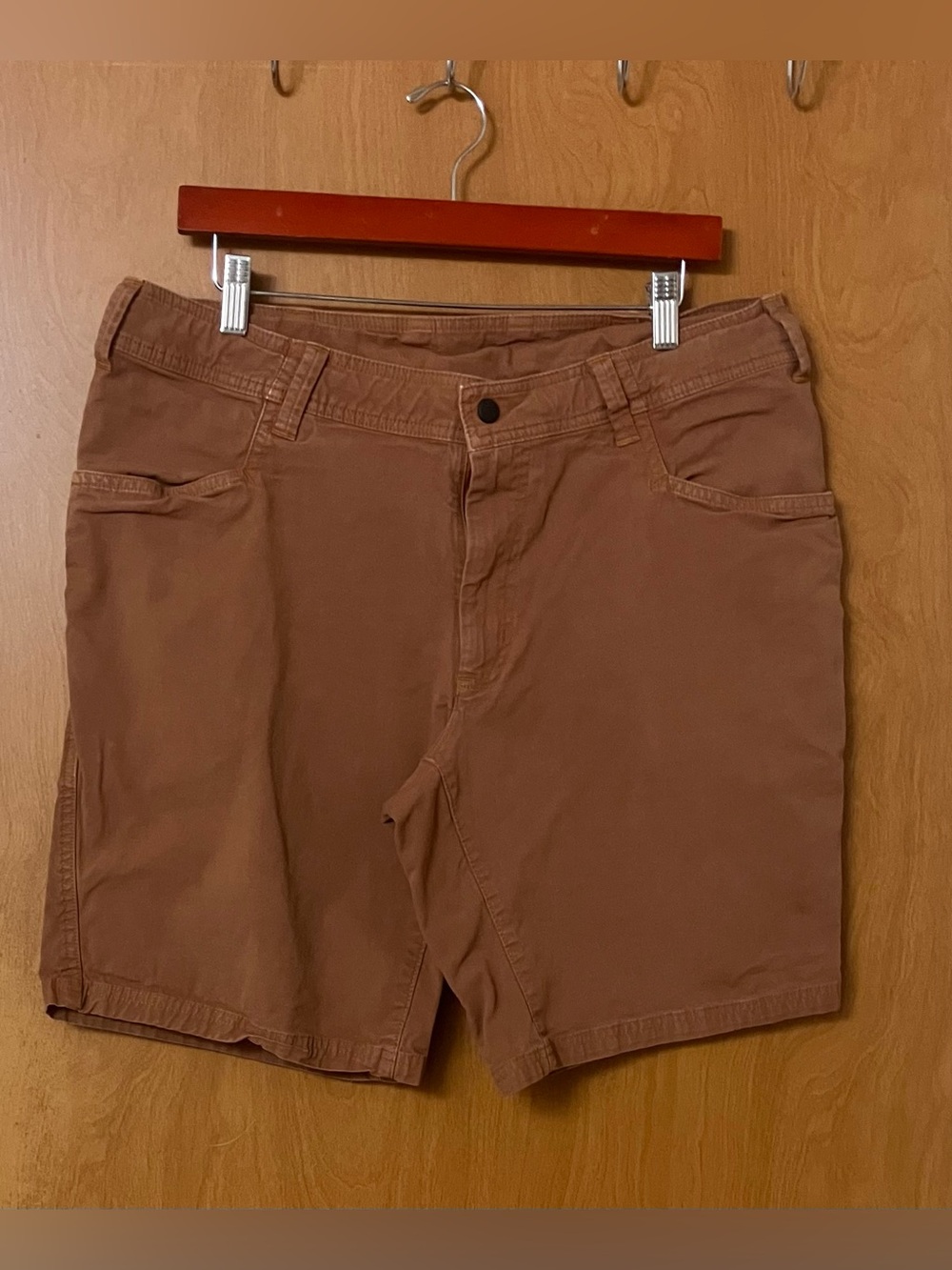 The North Face Men's Embroidered Canvas Cotton Shorts Size 36